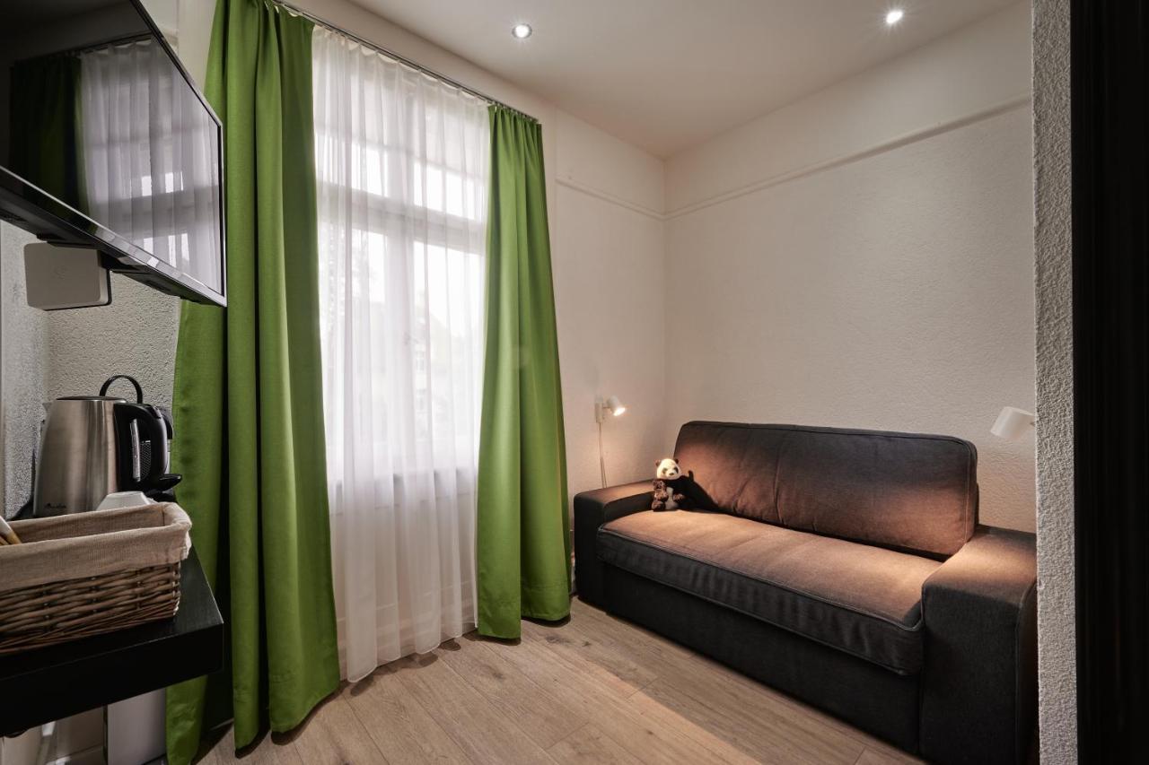 Max Aviation Villa & Apartments Berna Exterior foto